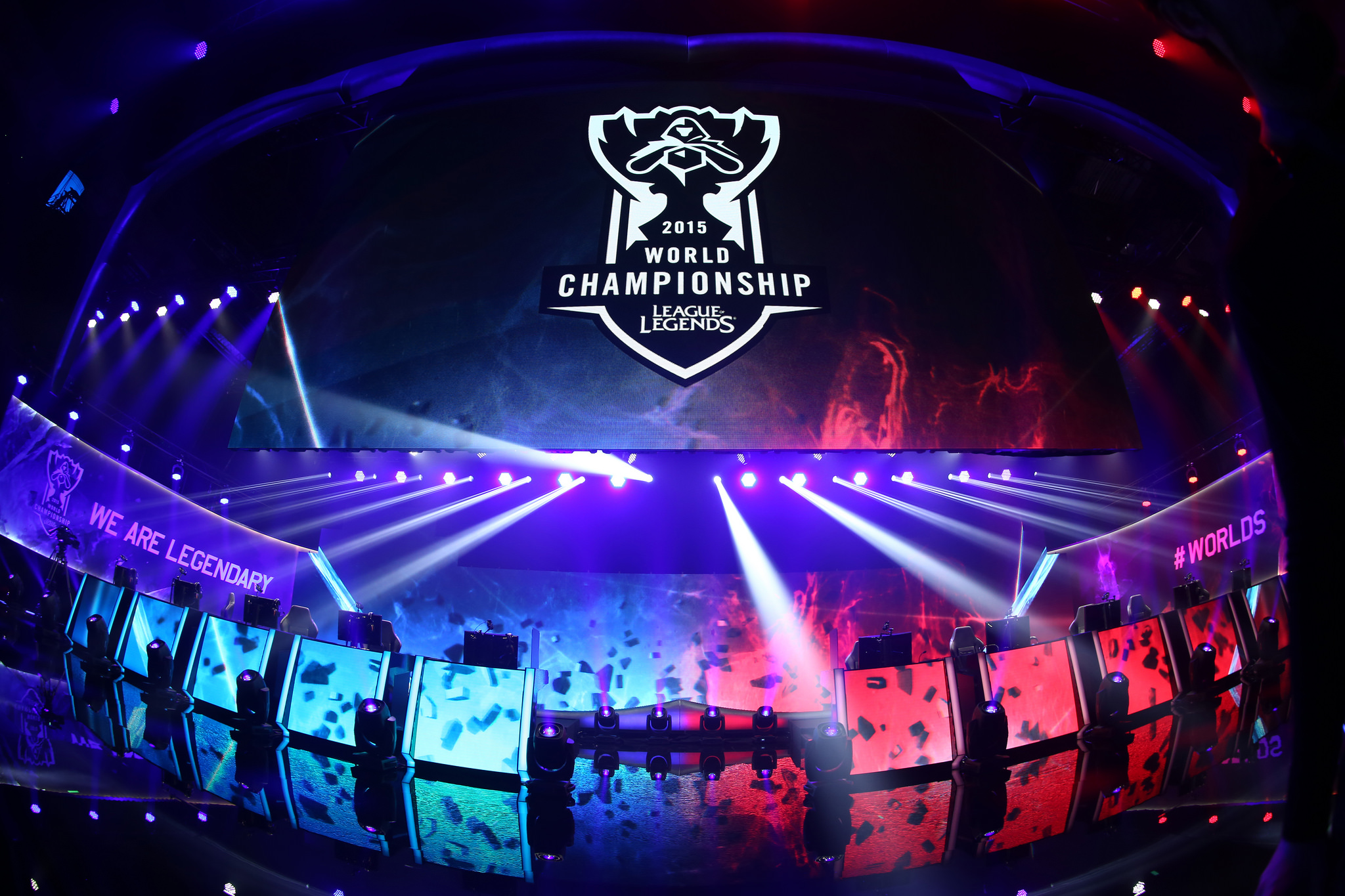 手机《PUBG》36.1版本更新 绝地赏金猎手活动开启