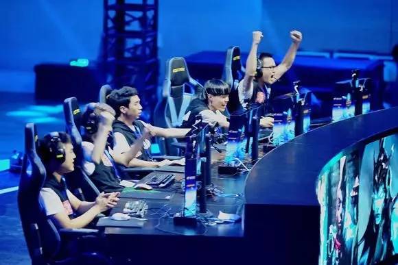 为何以爆冷为主题的BLAST赏金赛目前依旧等级森严？